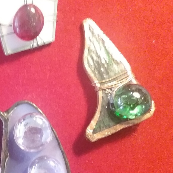 Stain Glass Brooches - Picture 4 of 6